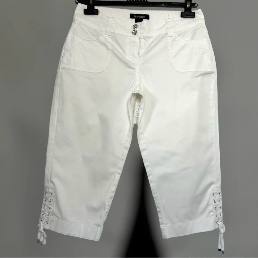 🛍️SALE🛍️ White House Black Market Pedal Pusher Lace-Up Detail Crop Pants - Picture 3 of 9